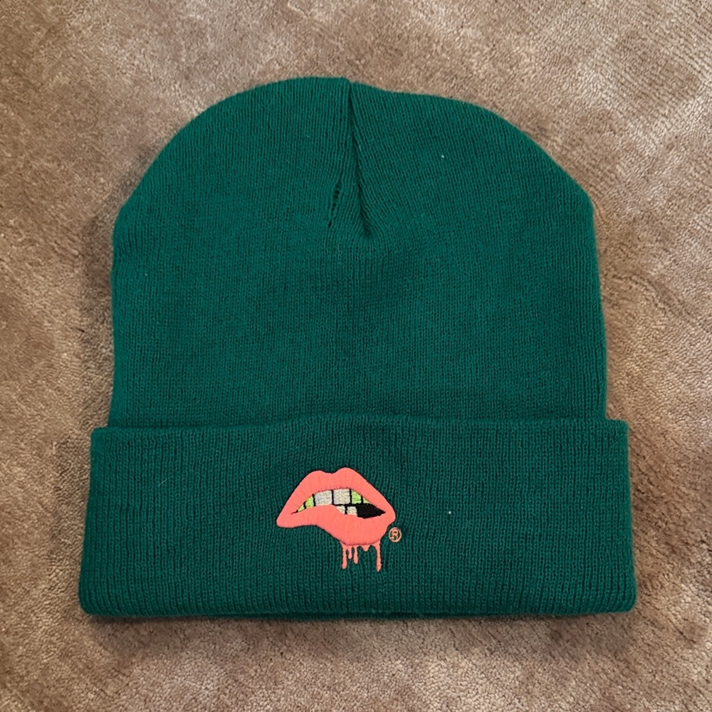 Green women’s Beanie with hot pink lips